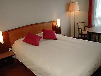 Hotel Oceania Ferrand